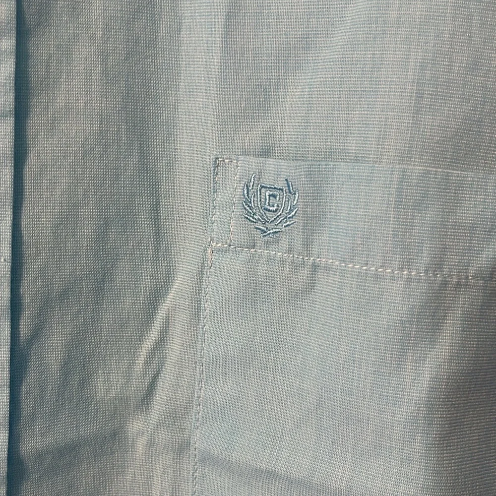 5/$25 | CHAPS Custom Fit Bright Blue Button Up Shirt - Picture 4 of 5